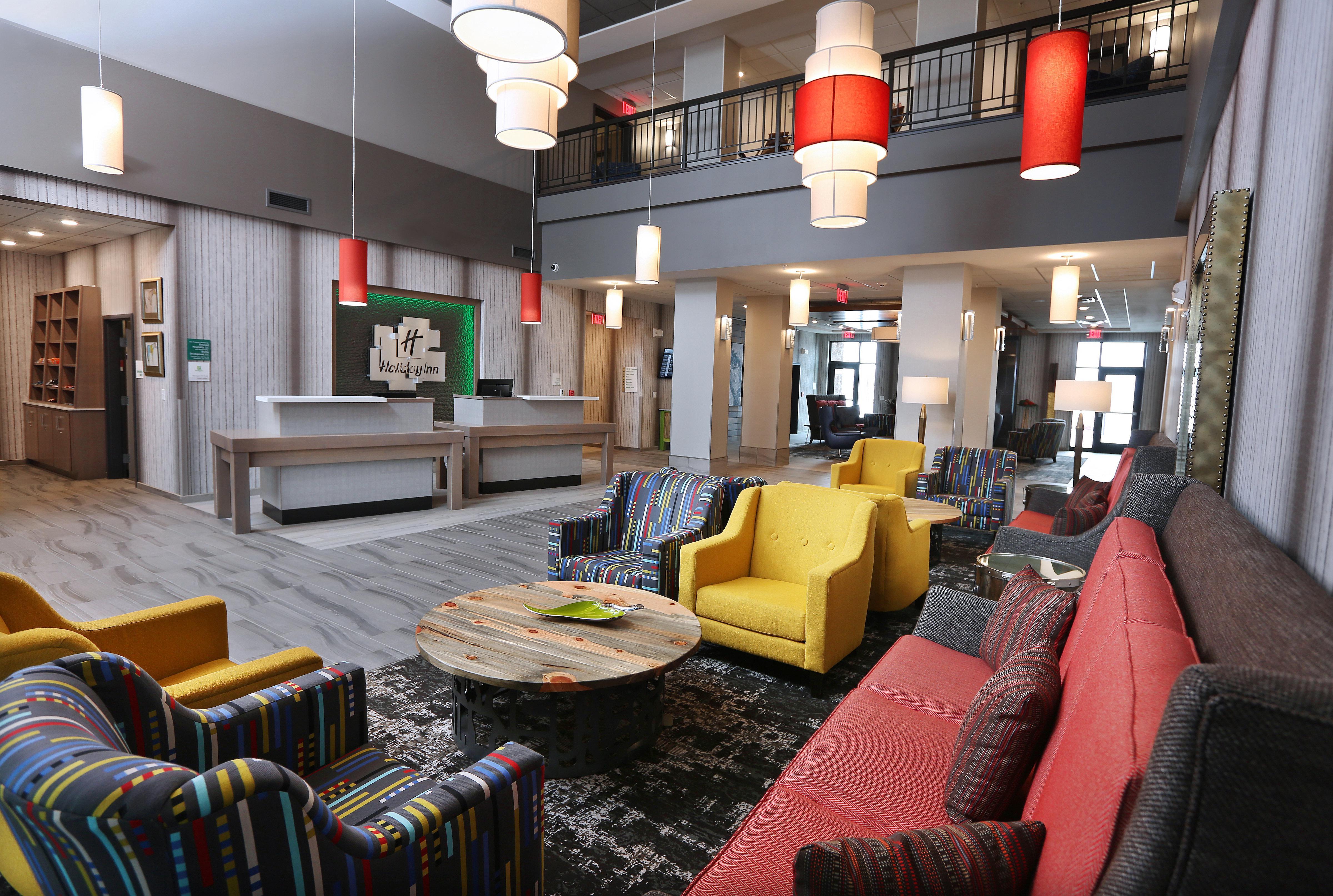Holiday Inn & Suites Sioux Falls - Airport By Ihg Buitenkant foto