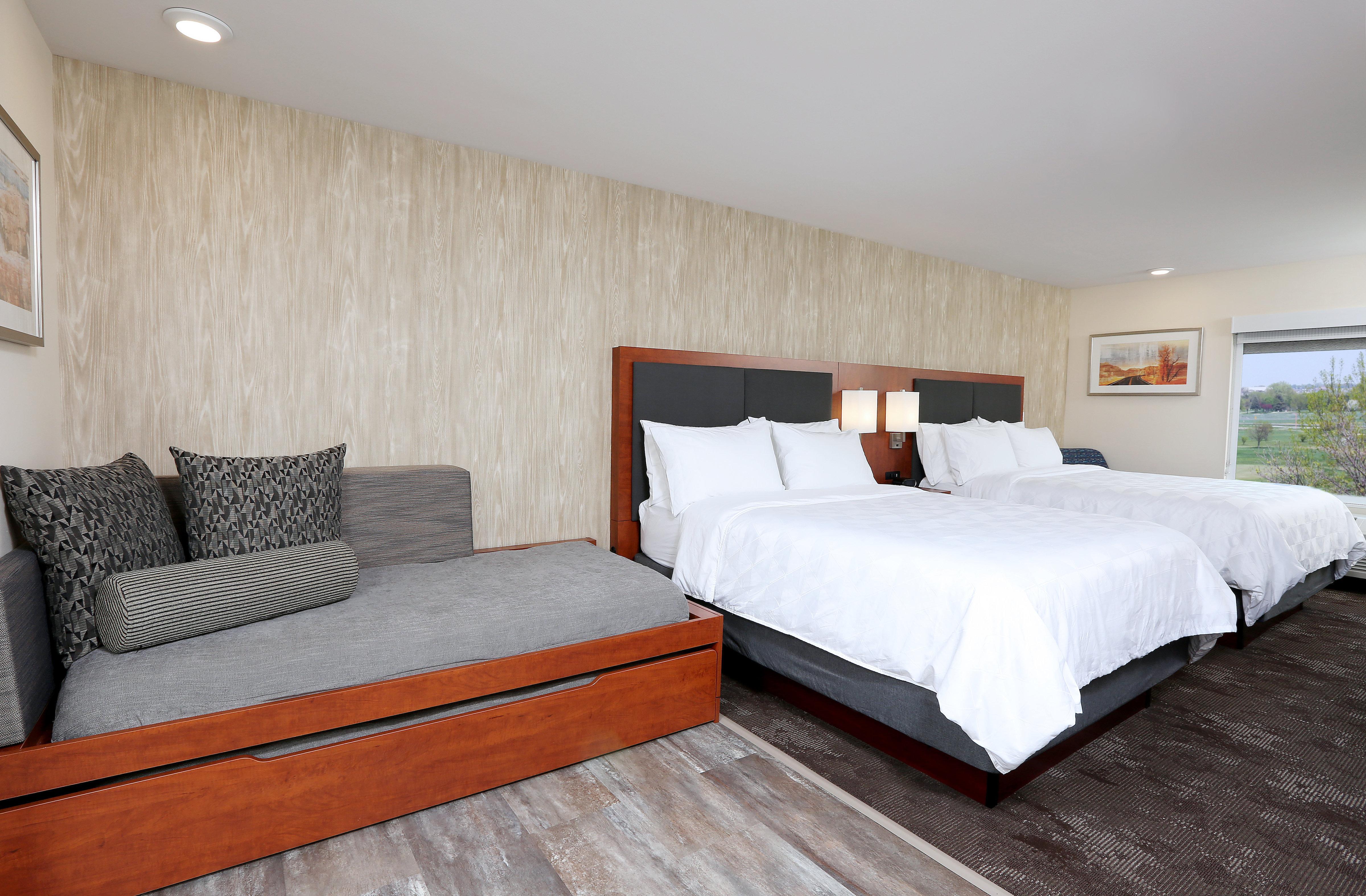 Holiday Inn & Suites Sioux Falls - Airport By Ihg Buitenkant foto